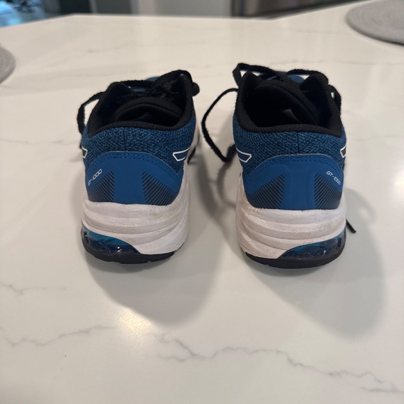 Kids ASICS GT-1000 Size 3.5 - Picture 4 of 4